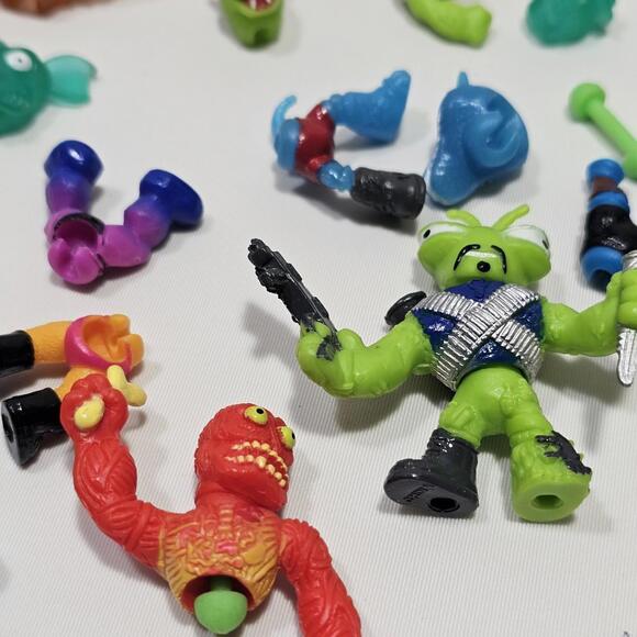 Vintage Lot Of Moose Mutant Mania Broog Mini Figures Mix & Match Wrestlers Toys - Picture 4 of 7